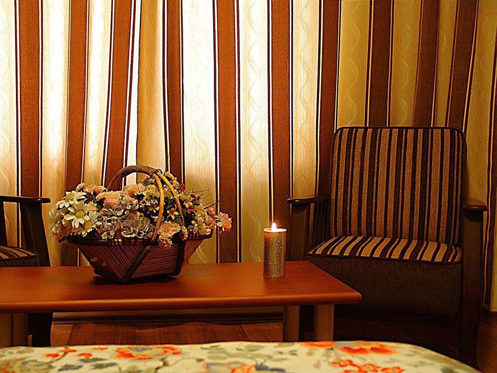 ฟอร์จูน พาเลซ โฮเต็ล Hotel Tbilisi ภายนอก รูปภาพ