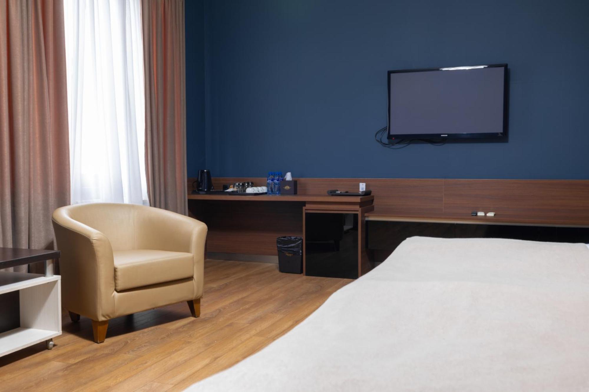 ฟอร์จูน พาเลซ โฮเต็ล Hotel Tbilisi ภายนอก รูปภาพ