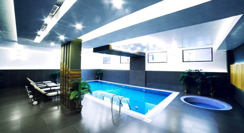 ฟอร์จูน พาเลซ โฮเต็ล Hotel Tbilisi ภายนอก รูปภาพ
