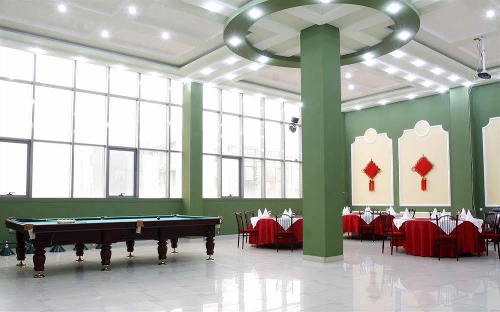 ฟอร์จูน พาเลซ โฮเต็ล Hotel Tbilisi ภายนอก รูปภาพ